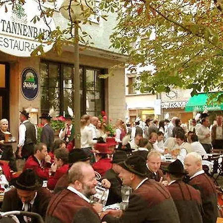 Der Tannenbaum Hotel Munich